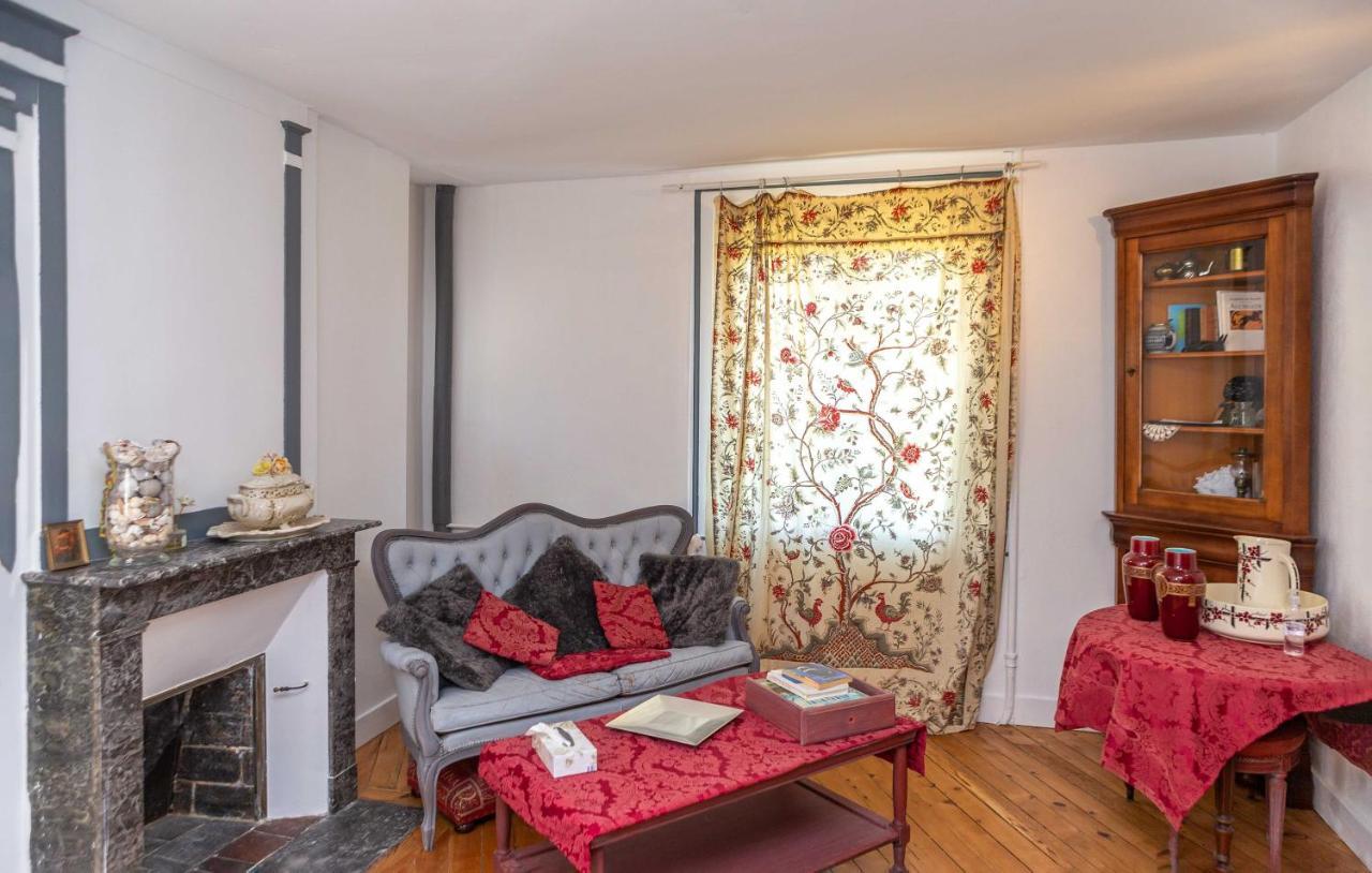 Chambre D'Hotes Les Jardins De Marie, Sci Charles III Берне Екстериор снимка